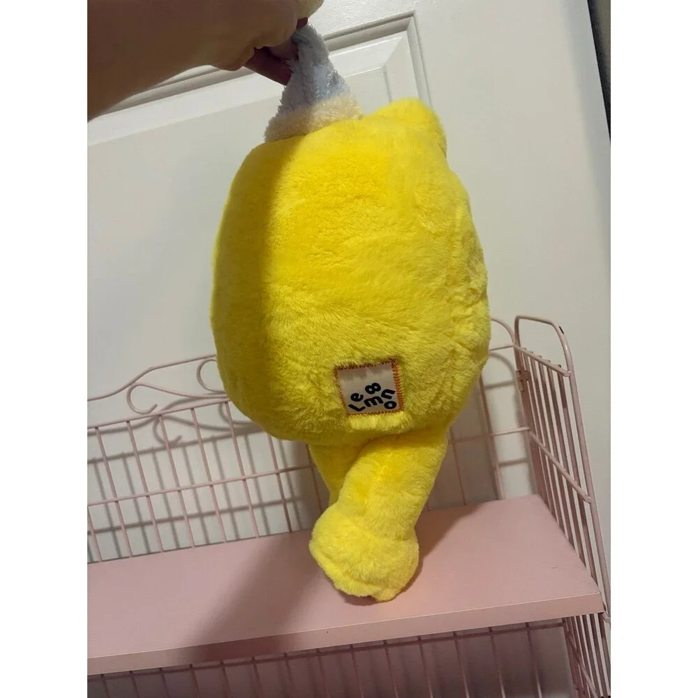 Lemon8 lemo plush